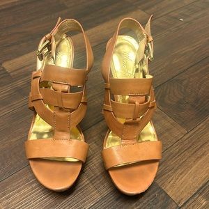 Camel Color heels